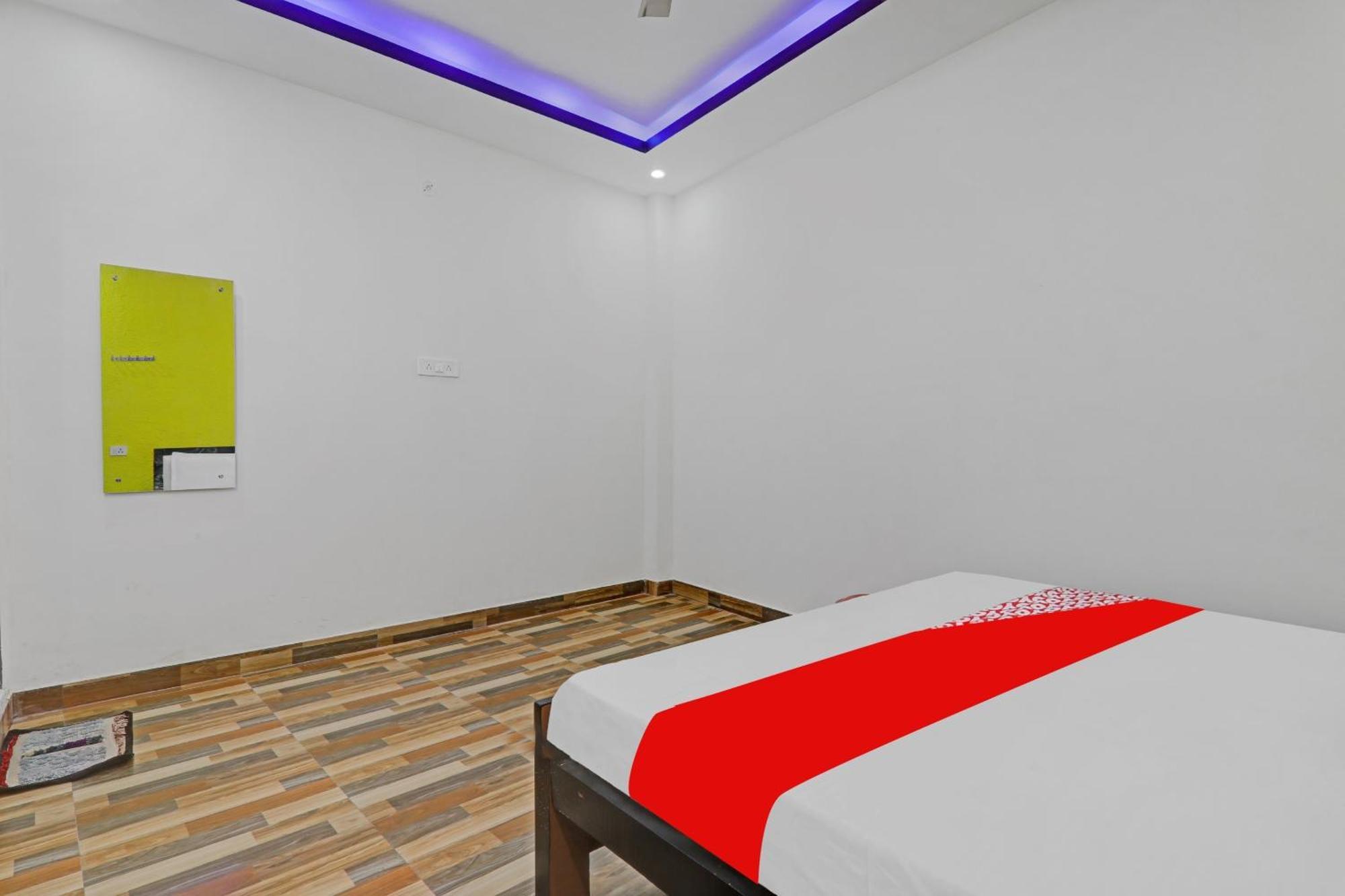 Hotel O R K Hotels Lucknow Exterior foto